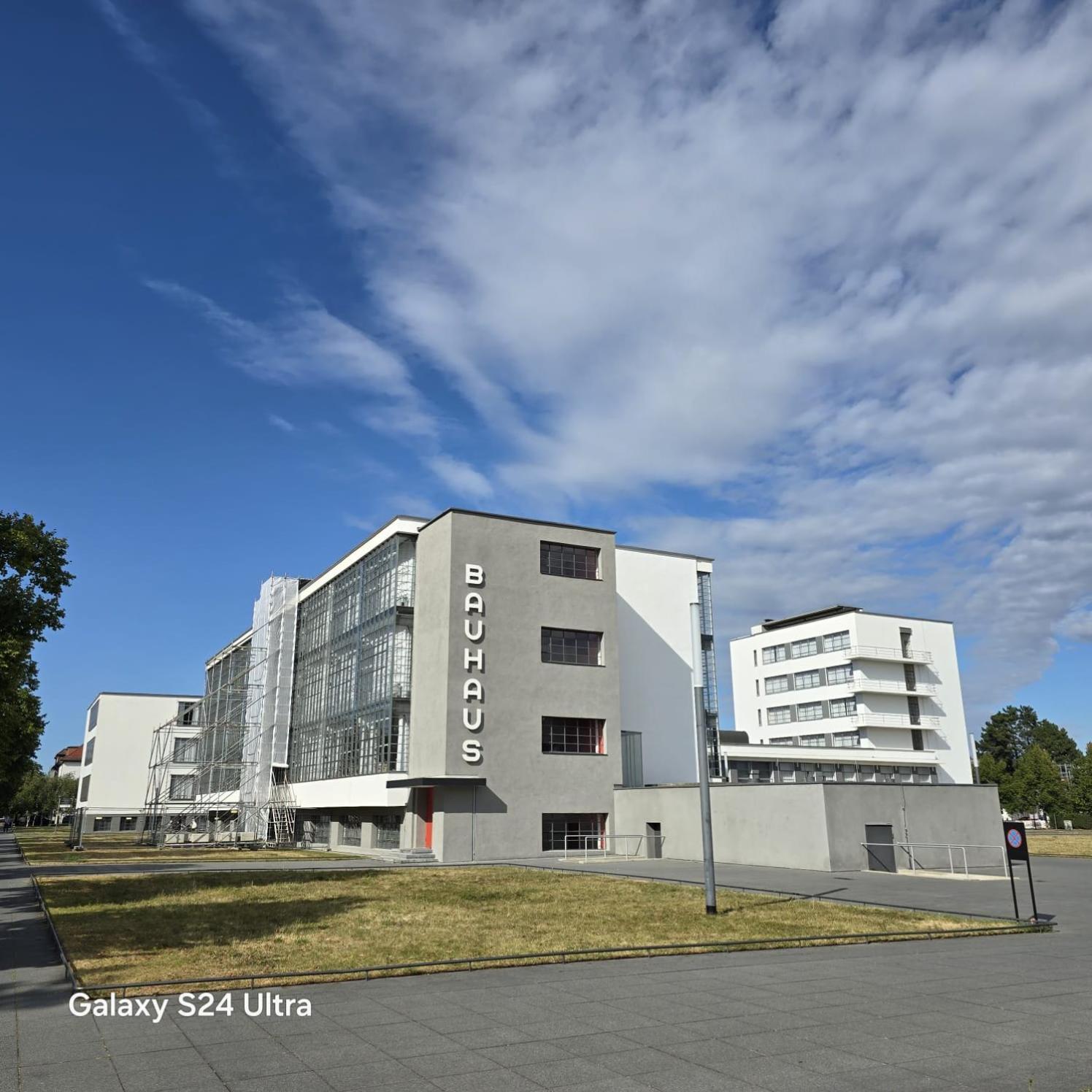 City Apart - Fewo Klimaanlage Whirpool Panoramafenster 5 Personen Kulturdenkmal Dessau-Rosslau Екстериор снимка